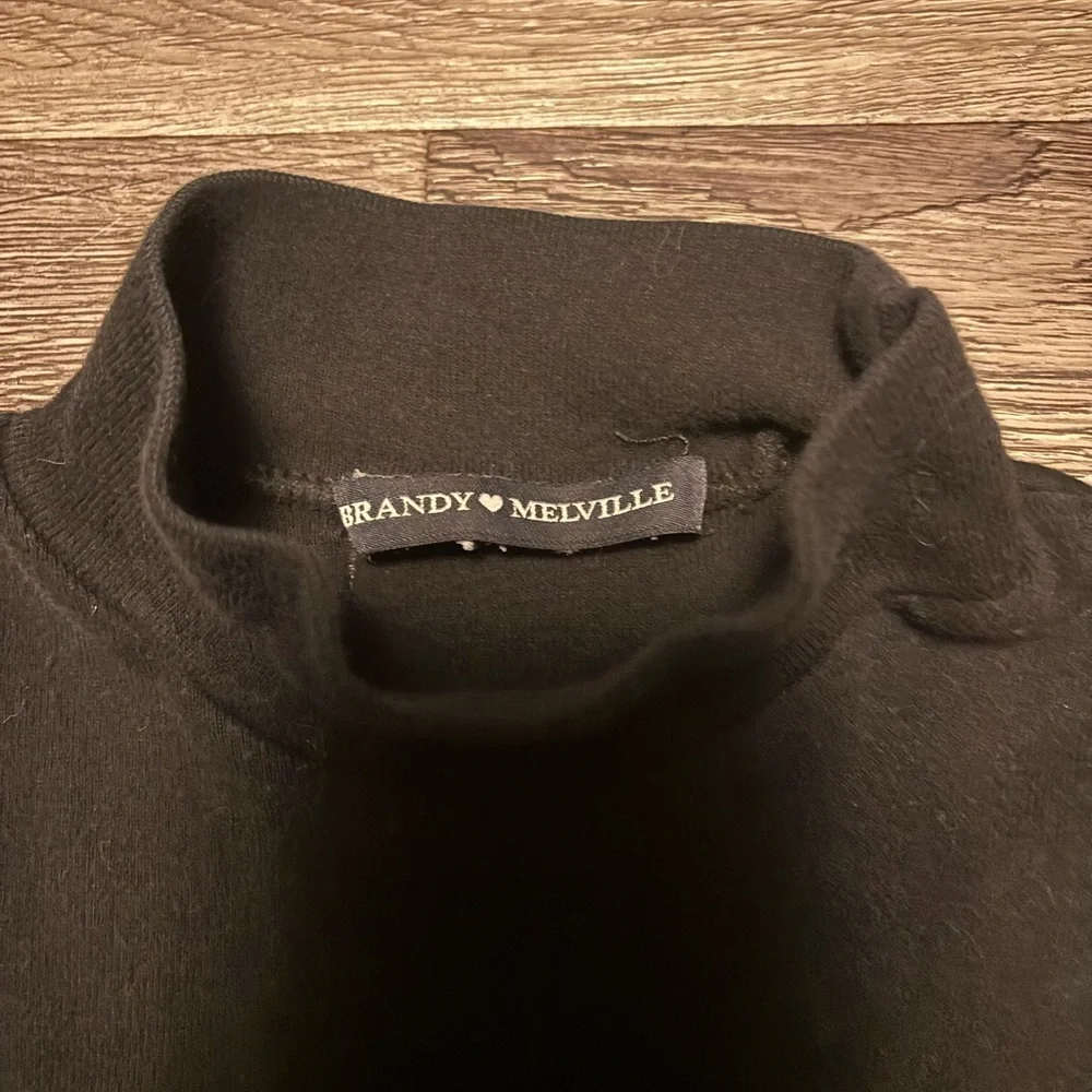 Brandy Melville Black Turtleneck Top - Picture 2 of 3